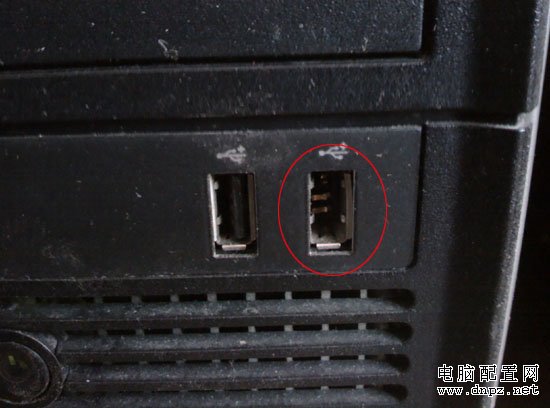 dell 330开机指示灯不停的闪烁