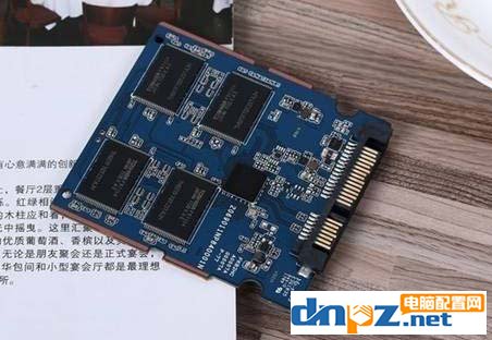 固态硬盘怎么选?SSD固态硬盘看什么参数?