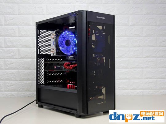 电脑组装教程:i7-8700k+1070ti吃鸡主机装机实录