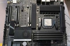 插上网线电脑开机后就自动重启