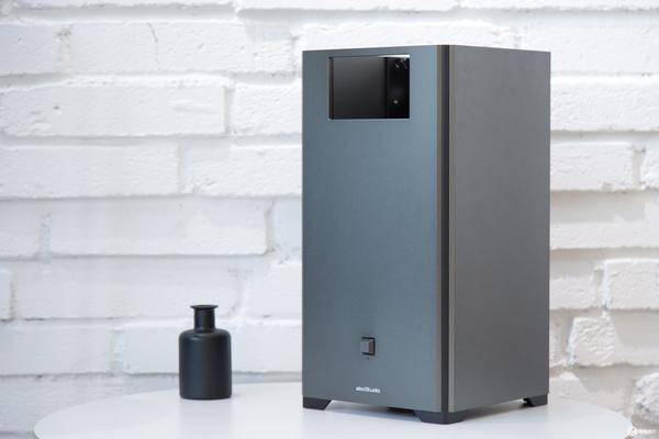 18核i9-7980XE搭配GTX1070Ti迷你itx小机箱装机教程实录